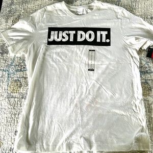 Nike just do it shirt, white